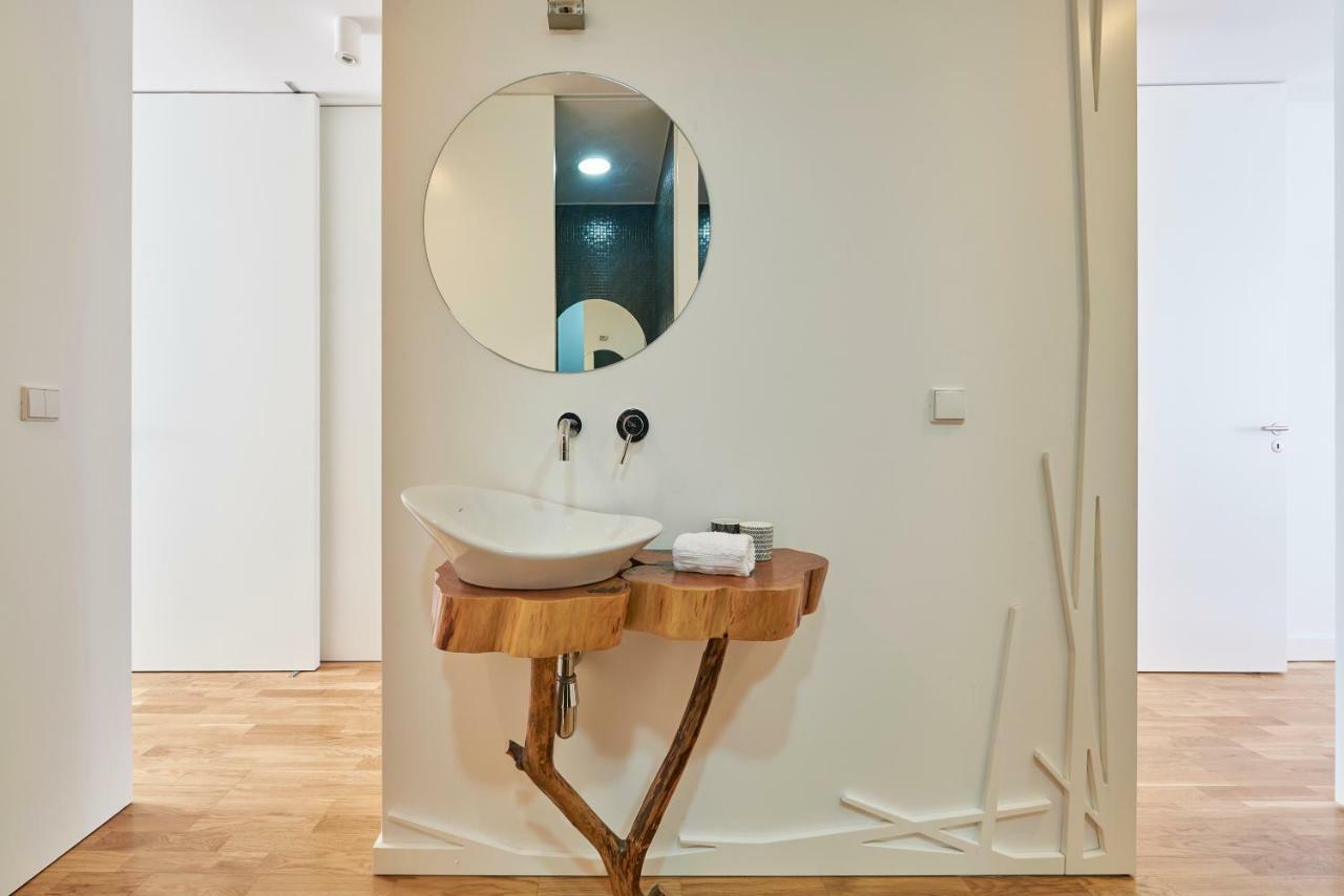 Luxury Apartment In The Most Privileged Lisbon Luaran gambar