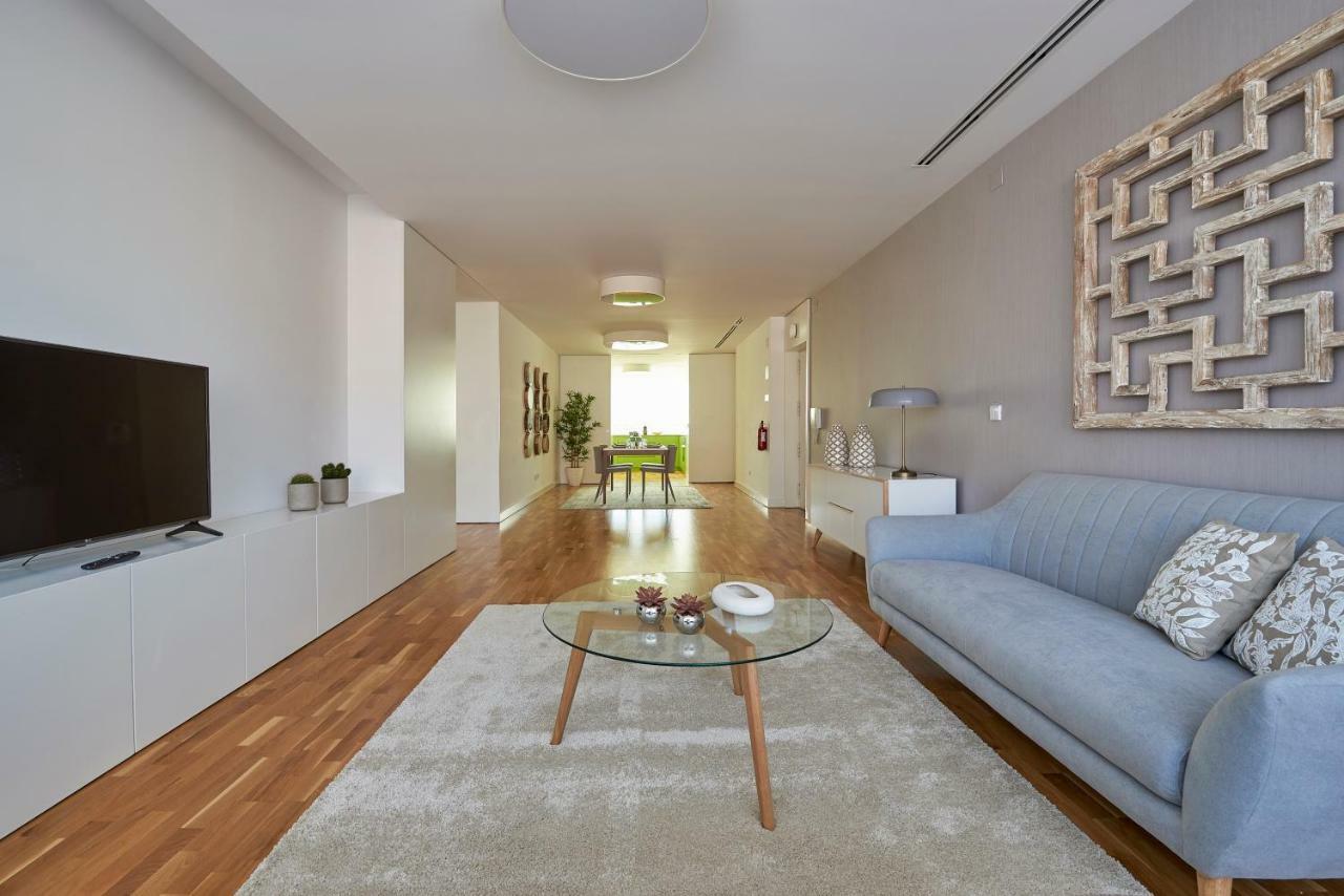 Luxury Apartment In The Most Privileged Lisbon Luaran gambar